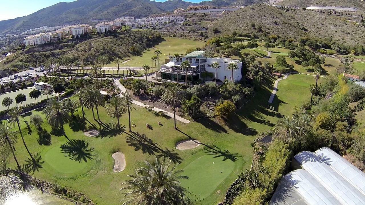 325 Agata - Piscina Y Playa -canales De Tv Internacionales * Benalmádena